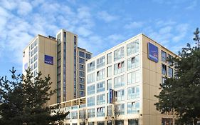 Novotel Suites München Parkstadt Schwabing Exterior photo