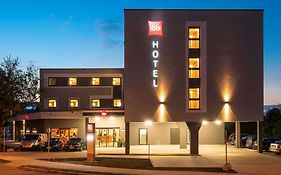 Hotel Ibis München Airport Süd Hallbergmoos Exterior photo