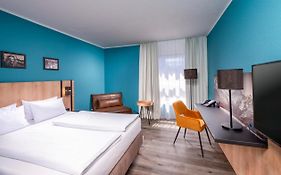Mercure Hotel München Neuperlach Süd Exterior photo