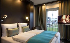 Motel One München-Olympia Gate Exterior photo